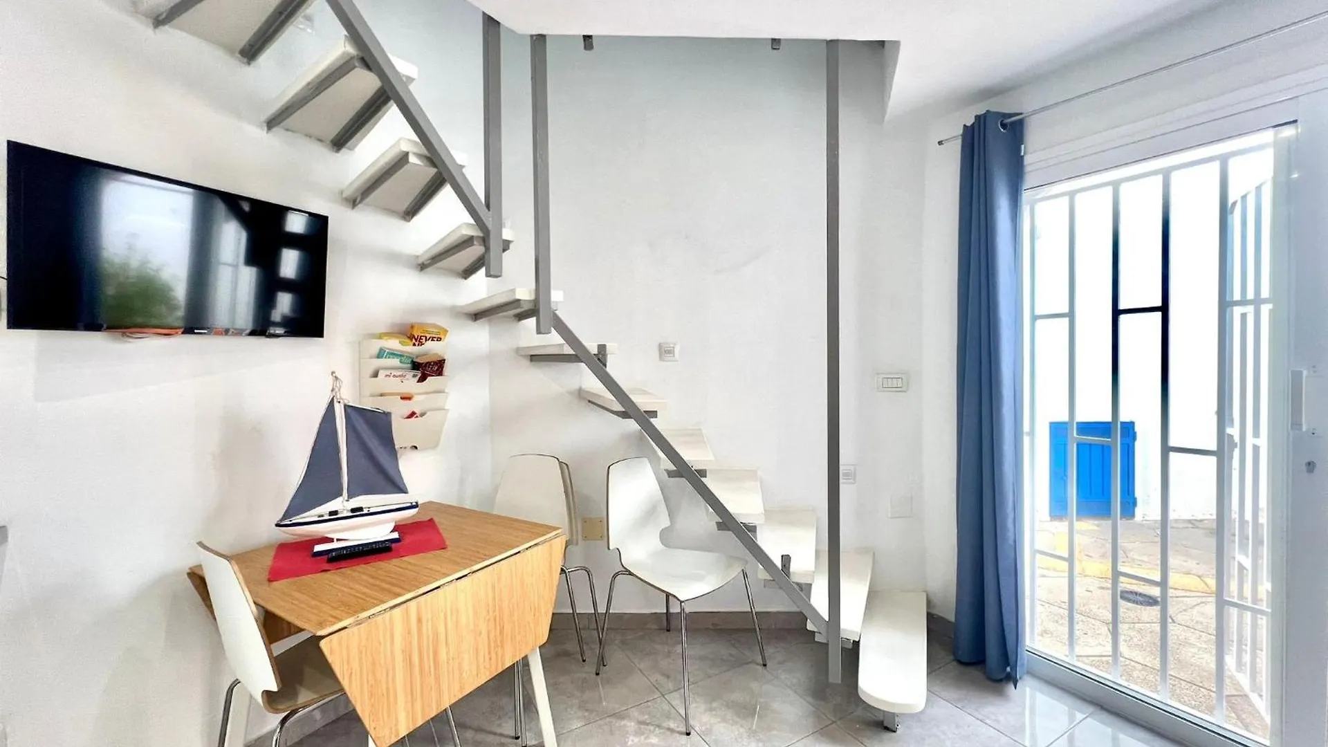 Apartamento Modern 1Br Bungalow 50 M To Beach Arona  0*, Arona (Tenerife)